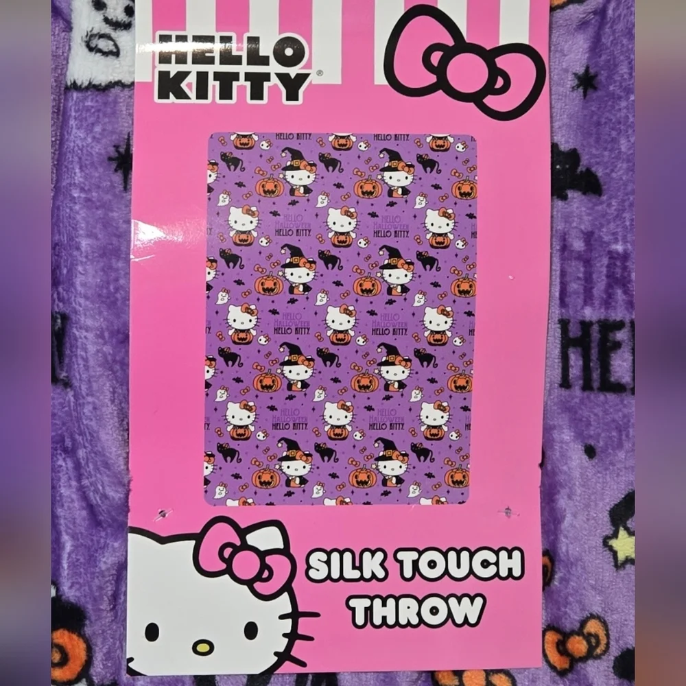 Hello Kitty Purple Halloween Silk Touch Throw Blanket